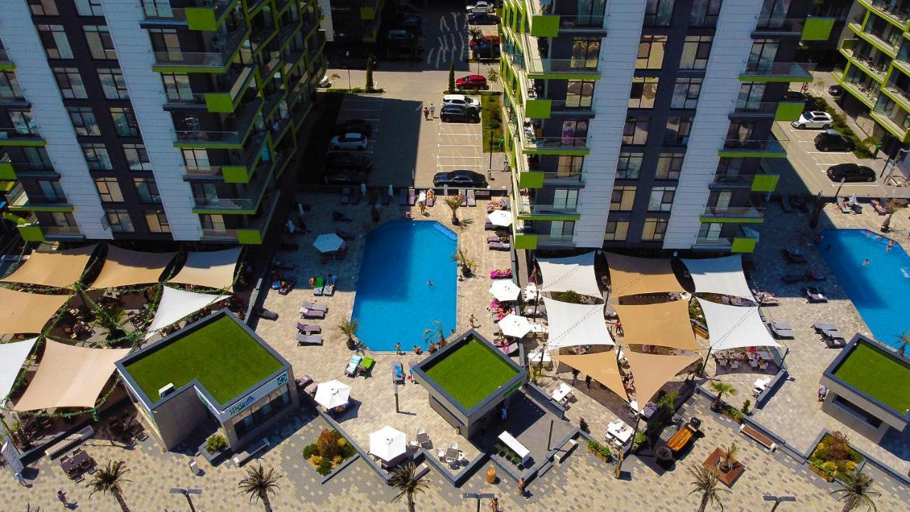 Panoramic Aparthotel Pool & Spa Mamaia Nord Нэводари Экстерьер фото